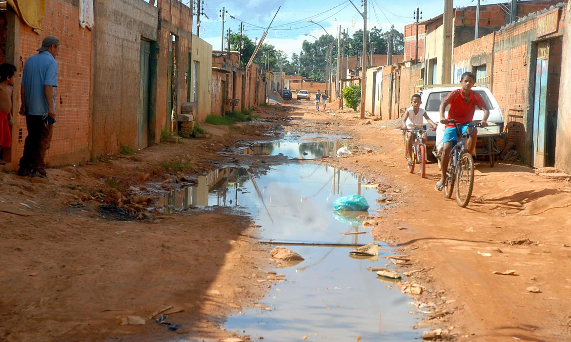 falta-de-saneamento-provocou-0,9%-das-mortes-no-pais-em-uma-decada