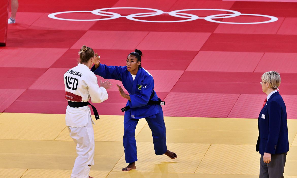 judo:-ketleyn-quadros-fica-com-o-bronze-no-grand-slam-de-abu-dhabi